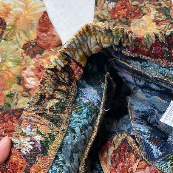 SHEIN Multicolor Floral Tapestry Pants size Small - Picture 5 of 10